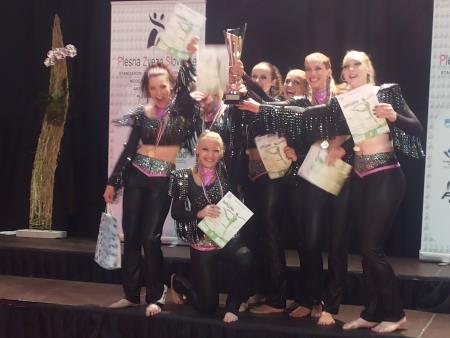 DIsco dance mala skupina - lani - Dive - 1. mesto